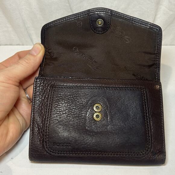 FOSSIL WOMENS Brown Soft LEATHER WALLET SNAP CLOSE ZIPPER POCKET - Picture 4 of 9
